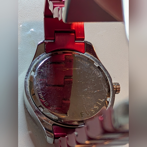Fossil Red Stella Quartz Watch. - Picture 2 of 5